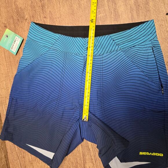 Sea-Doo Royal Blue Fade Striped Women's 6" Board Short Size Small NWT - Picture 5 of 14